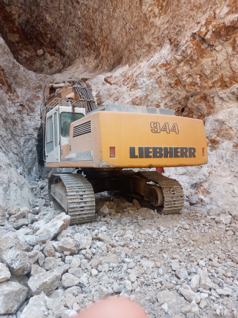 Extraction — Sarl Sobar, baryte mine Sidi Semiane 1